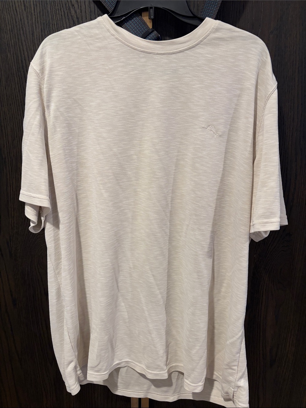 Tommy Bahama Men's Crew Neck Tee in Light Beige